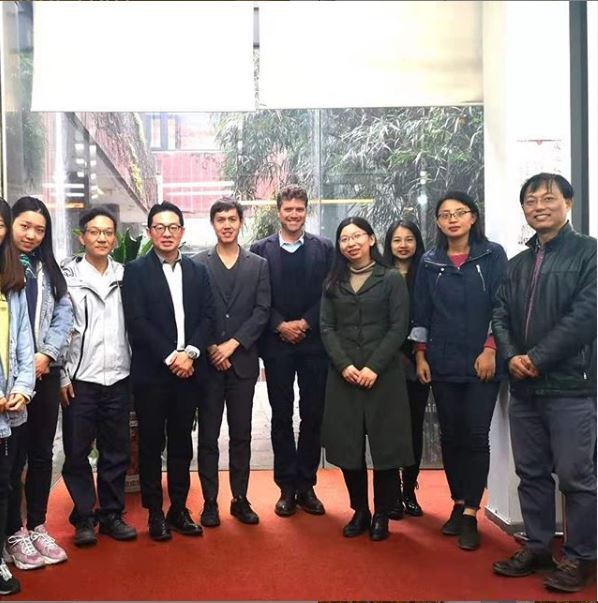 Profs. Raven & Heid with faculty and graduate students after their lecture at Tongji University, Shanghai